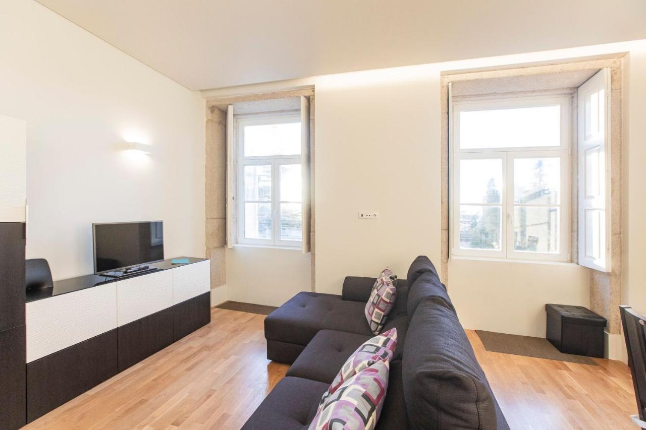 Modern 2Br Duplex Downtown By Art District By Lovelystay Porto Eksteriør bilde